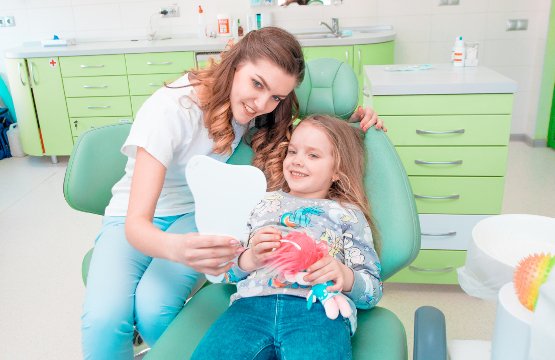 Лечение зубов детям в клинике Скайдент